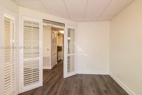 5220 S University Drive Davie FL 33328