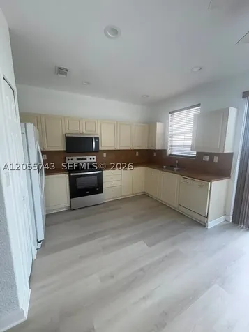 5420 NW 107th Avenue Doral FL 33178