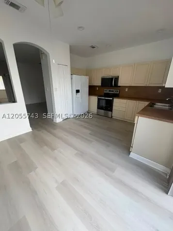 5420 NW 107th Avenue Doral FL 33178