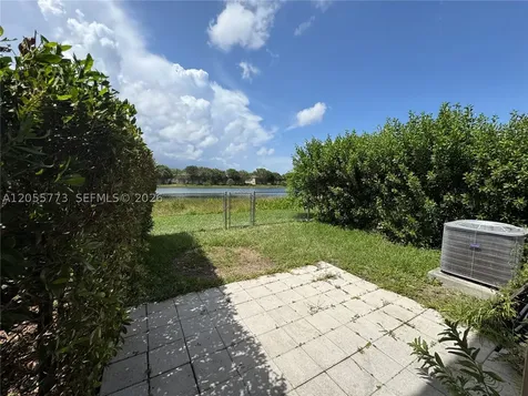 2373 SE 14th Street Homestead FL 33035