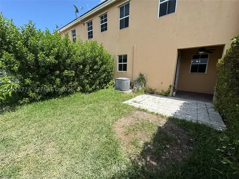 2373 SE 14th Street Homestead FL 33035