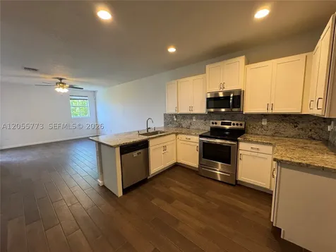 2373 SE 14th Street Homestead FL 33035
