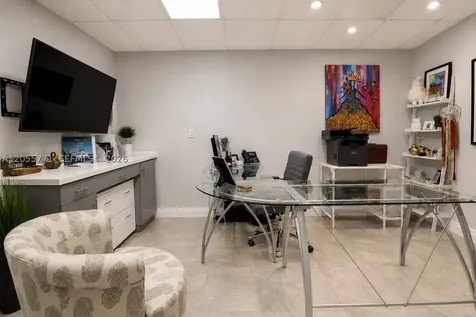 555 Biltmore Way Coral Gables FL 33134