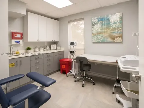 555 Biltmore Way Coral Gables FL 33134
