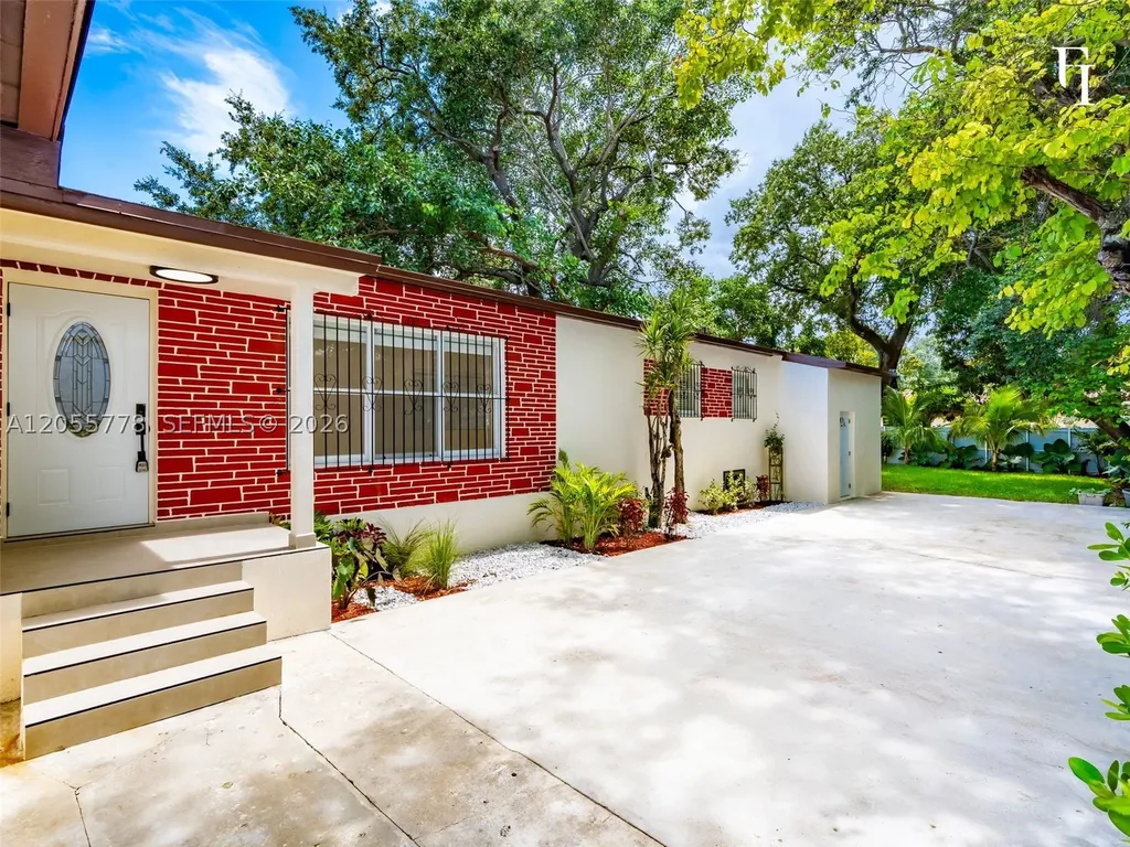 3228 NW 11th Avenue Miami FL 33127