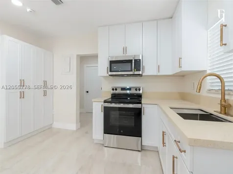 3228 NW 11th Avenue Miami FL 33127