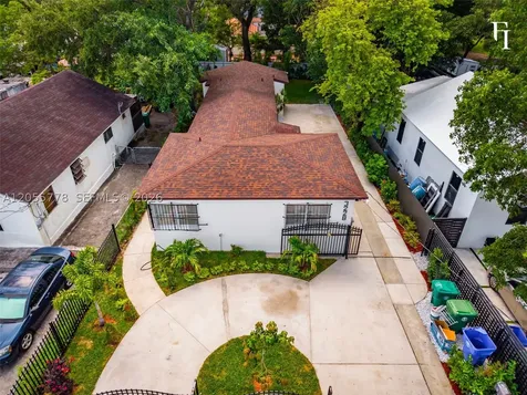 3228 NW 11th Avenue Miami FL 33127
