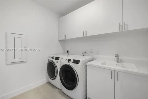 19670 NE 14th Court Miami FL 33179