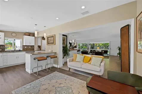 12900 SW 82nd Place Pinecrest FL 33156