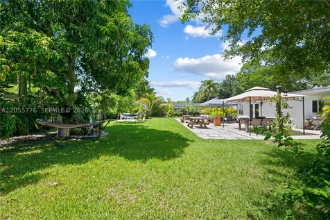 12900 SW 82nd Place Pinecrest FL 33156