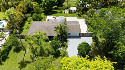 12900 SW 82nd Place Pinecrest FL 33156