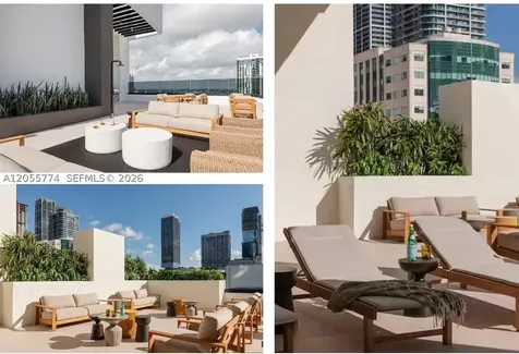225 N Miami Avenue Miami FL 33128