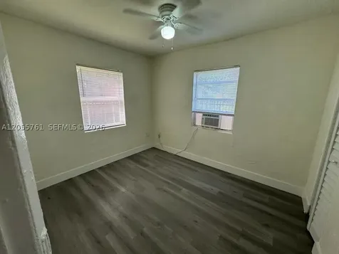 3669 Thomas Avenue Miami FL 33133