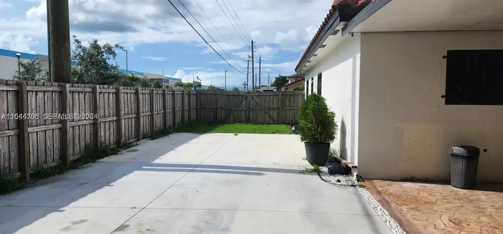 13201 SW 274th Terrace Homestead FL 33032