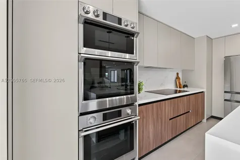1890 NE 211th Terrace Miami FL 33179