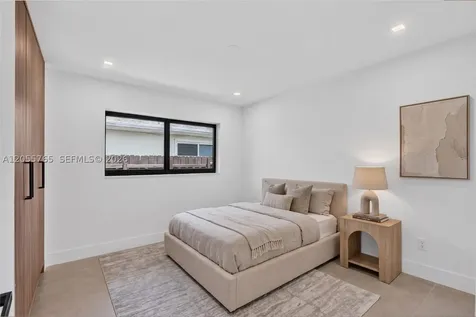 1890 NE 211th Terrace Miami FL 33179