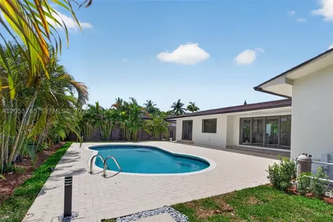 1890 NE 211th Terrace Miami FL 33179
