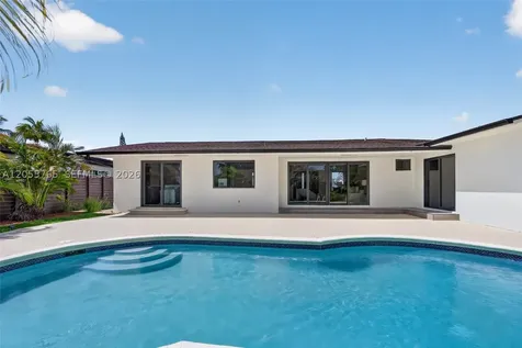 1890 NE 211th Terrace Miami FL 33179