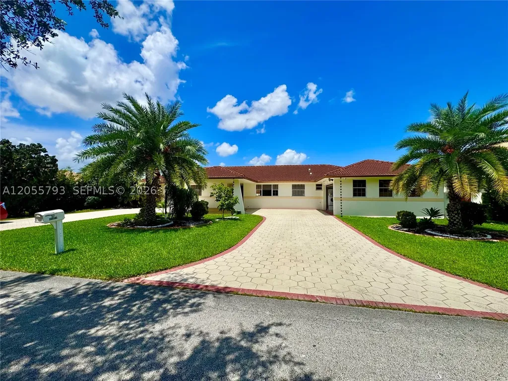 18701 Wentworth Drive Hialeah FL 33015