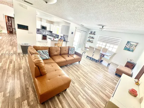 18701 Wentworth Drive Hialeah FL 33015
