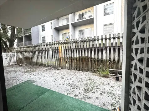 1525 NE 135th Street North Miami FL 33161