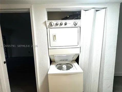 1525 NE 135th Street North Miami FL 33161