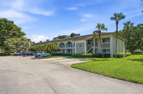 1105 Bahama Bend Coconut Creek FL 33066