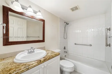 1105 Bahama Bend Coconut Creek FL 33066