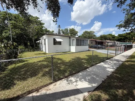 North Miami FL 33168