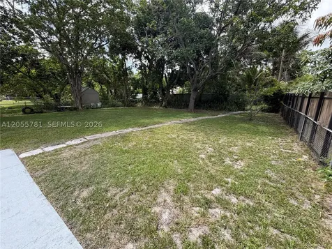 North Miami FL 33168