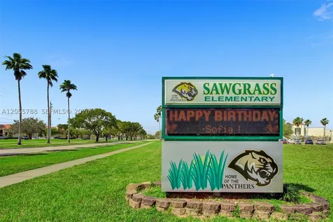 12471 NW 3 Street Plantation FL 33325