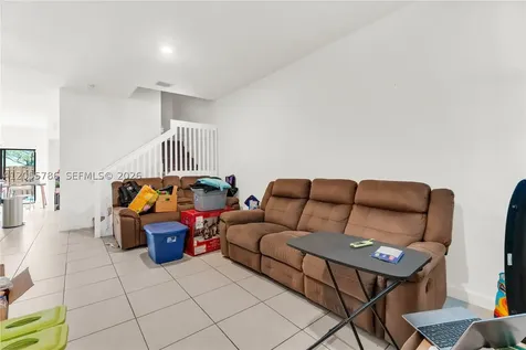 Homestead FL 33032