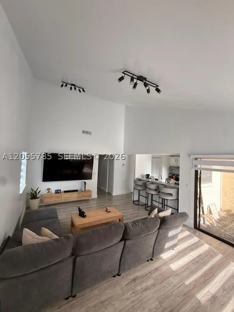 8167 SW 24th Street Davie FL 33324