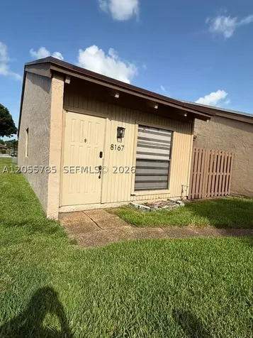 8167 SW 24th Street Davie FL 33324