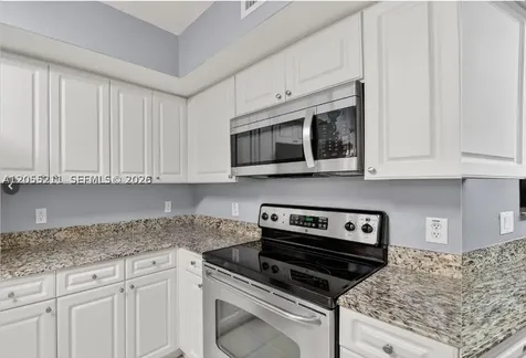 6769 Heritage Grande Boynton Beach FL 33437