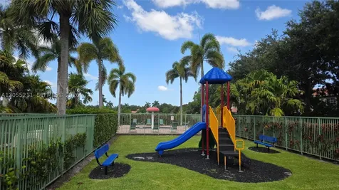 6769 Heritage Grande Boynton Beach FL 33437