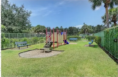 6769 Heritage Grande Boynton Beach FL 33437