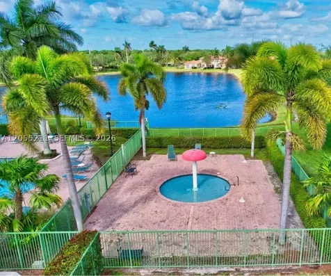 6769 Heritage Grande Boynton Beach FL 33437