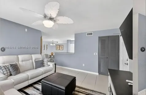 6769 Heritage Grande Boynton Beach FL 33437