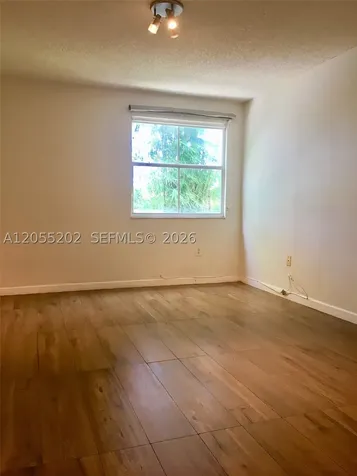 4860 NW 97th Place Doral FL 33178