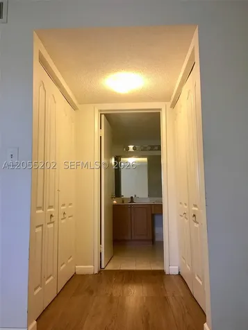 4860 NW 97th Place Doral FL 33178