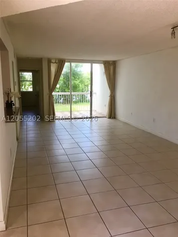 4860 NW 97th Place Doral FL 33178
