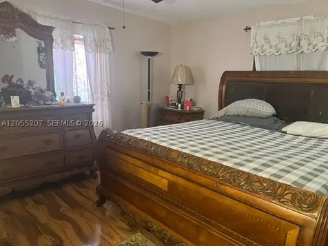 17861 SW 112th Place Miami FL 33157