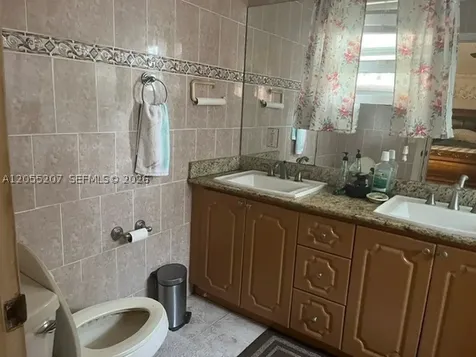 17861 SW 112th Place Miami FL 33157