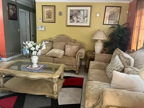 17861 SW 112th Place Miami FL 33157