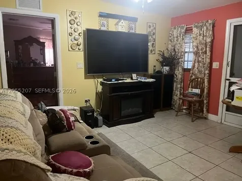 17861 SW 112th Place Miami FL 33157