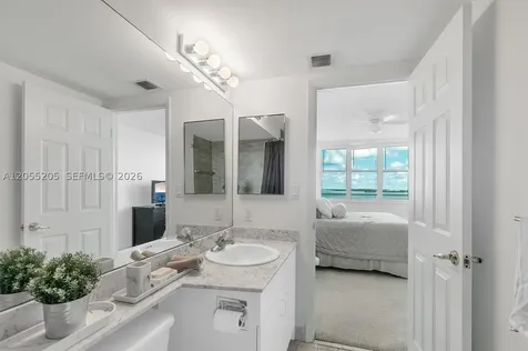 800 Claughton Island Drive Miami FL 33131