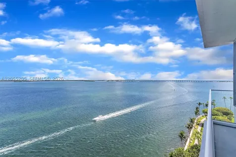 800 Claughton Island Drive Miami FL 33131