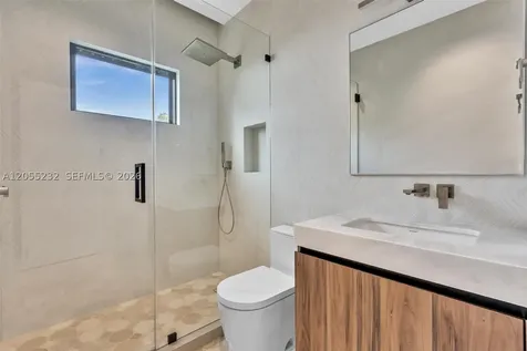 6020 Alton Road Miami Beach FL 33140