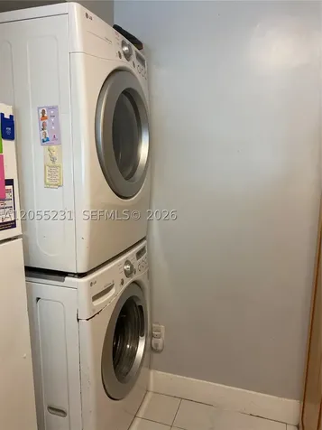 2570 W 67th Place Hialeah FL 33016